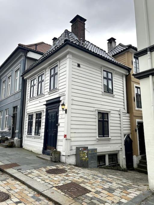 Cozy Apartment In Popular Street برغن المظهر الخارجي الصورة
