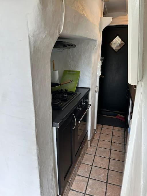 Cozy Apartment In Popular Street برغن المظهر الخارجي الصورة